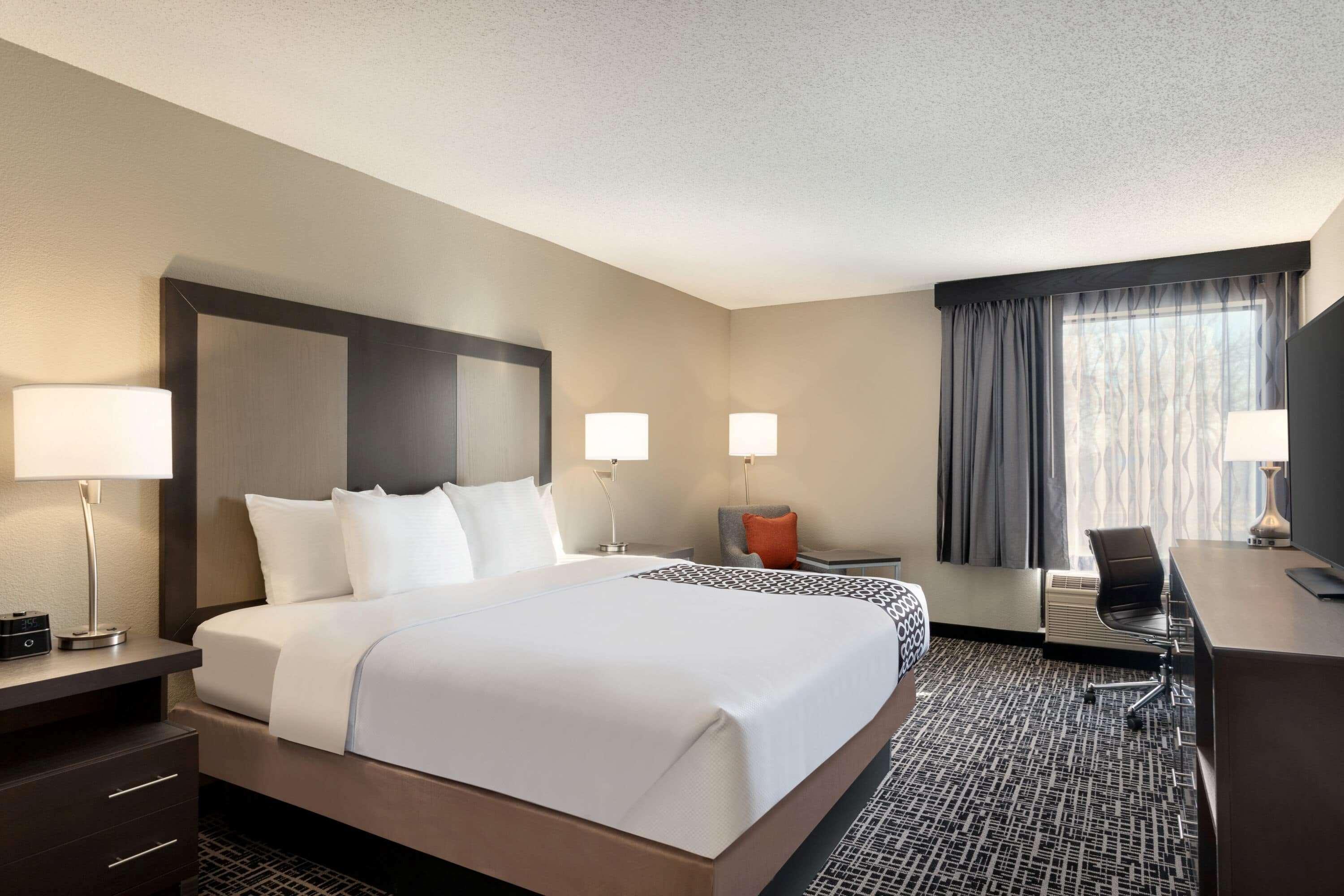 La Quinta Inn & Suites By Wyndham St Louis Route 66 Windsor Springs Eksteriør billede