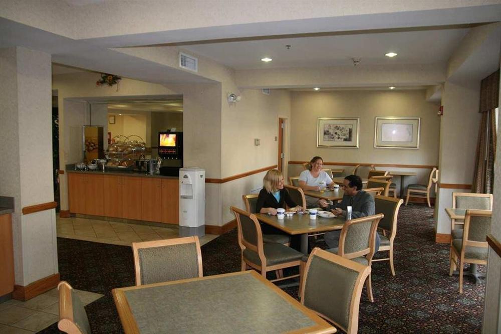 La Quinta Inn & Suites By Wyndham St Louis Route 66 Windsor Springs Restaurant billede