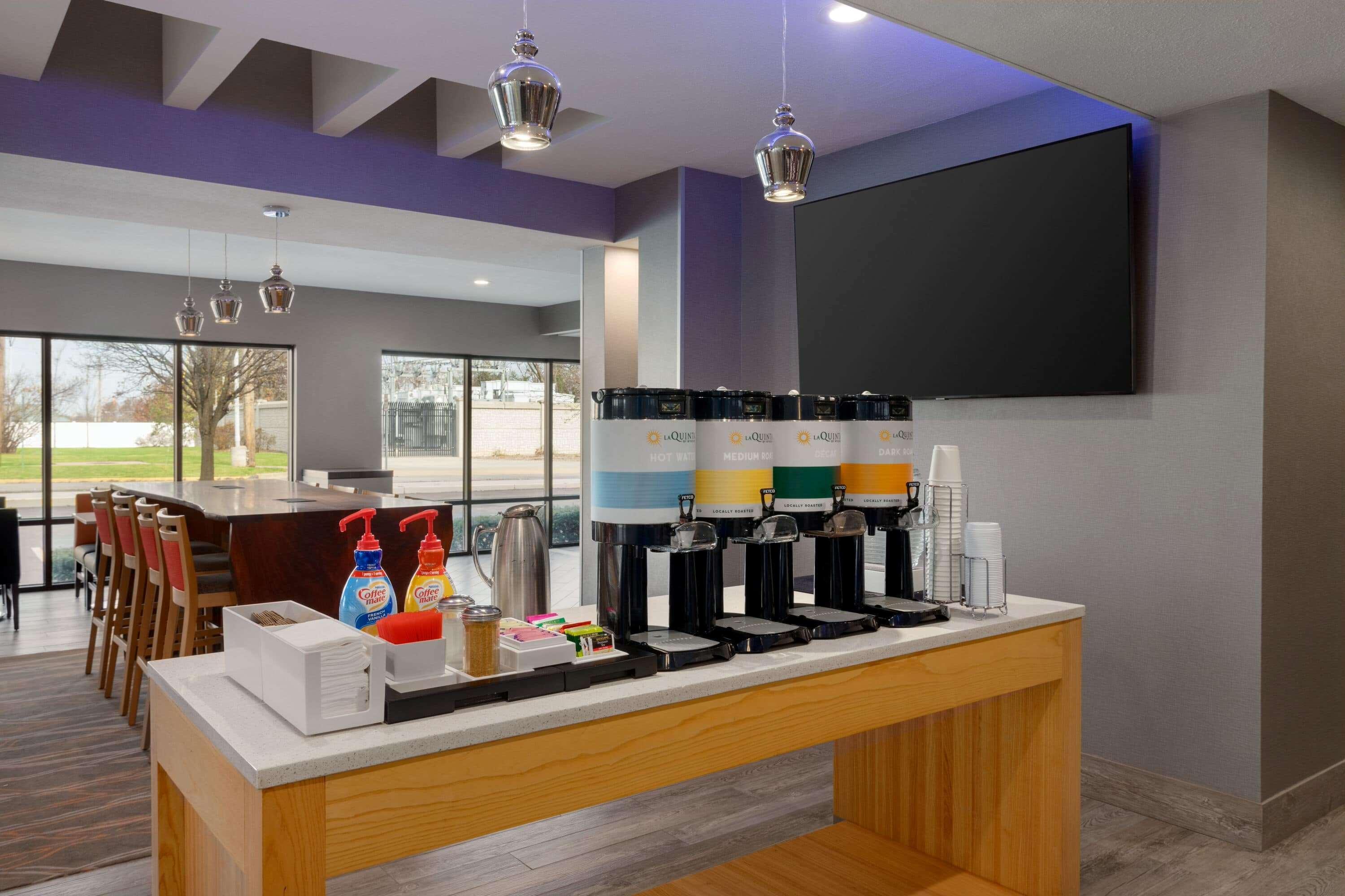 La Quinta Inn & Suites By Wyndham St Louis Route 66 Windsor Springs Eksteriør billede