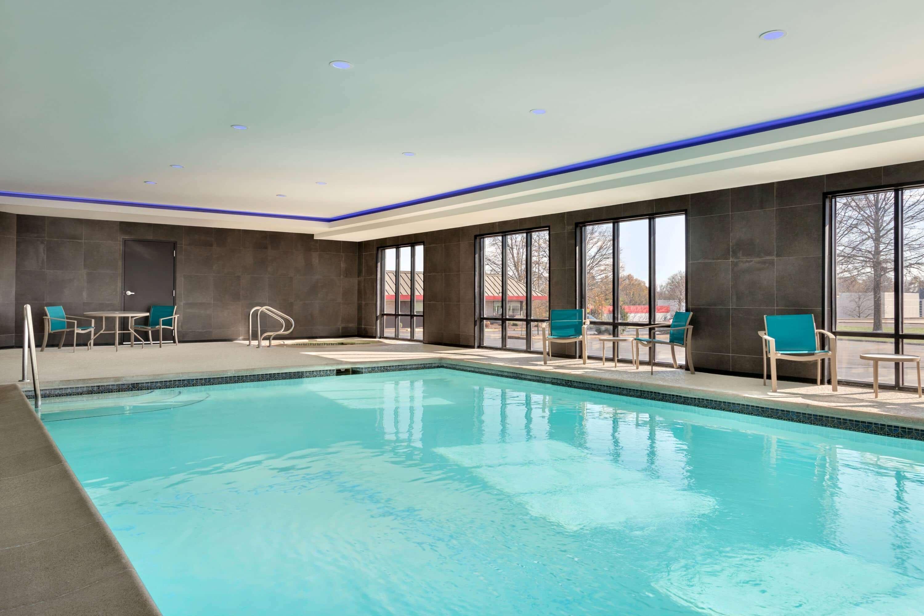 La Quinta Inn & Suites By Wyndham St Louis Route 66 Windsor Springs Eksteriør billede